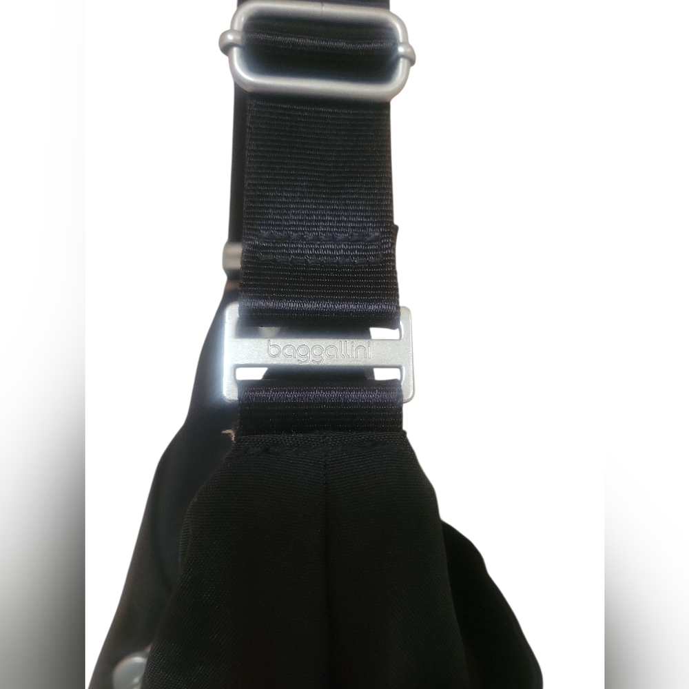 Baggallini Helsinki Black Nylon Hobo Travel Organizer Crossbody Shoulder Bag - Picture 5 of 9